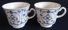 Lade das Bild in den Galerie-Viewer, 2er KAFFEEGEDECK - Porzellan, Indisch Blau Strohblume Motiv Dekor
