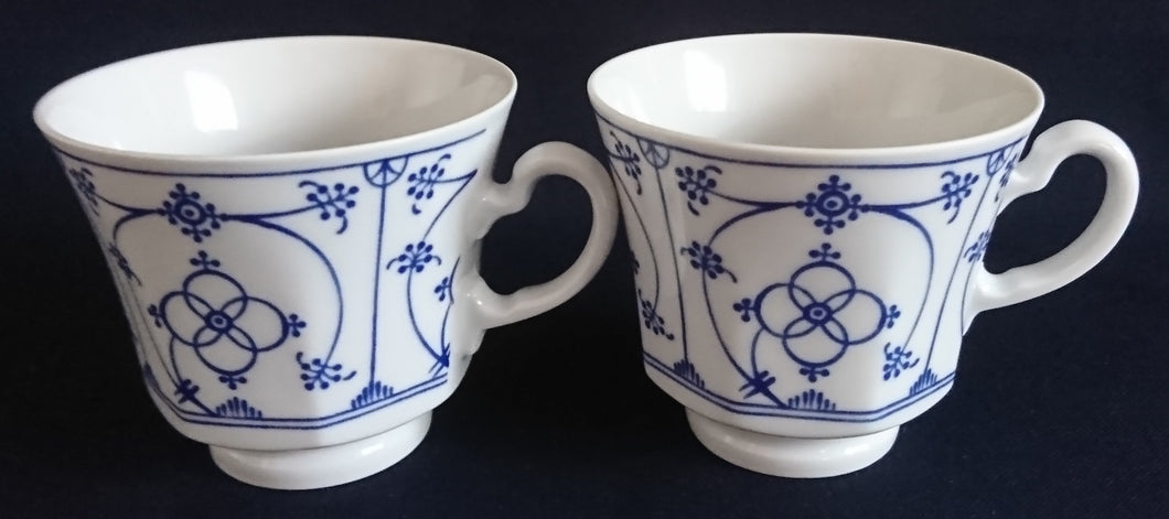 2er Set KAFFEETASSEN - Porzellan, Indisch Blau Strohblume Motiv Dekor