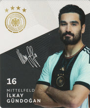 Lade das Bild in den Galerie-Viewer, Standard STICKER FIFA WELTMEISTERSCHAFT 2022 in QATAR (KATAR) - Verschiedene Sticker / Karten (GnoE)
