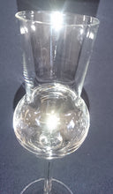 Lade das Bild in den Galerie-Viewer, 6er Set GETRÄNKEGLÄSER - Hartglas, Gewölbte Form, Klares Dekor
