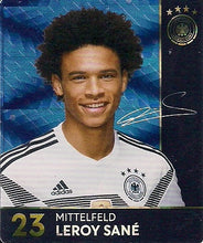 Lade das Bild in den Galerie-Viewer, Glitzer STICKER FIFA WELTMEISTERSCHAFT 2018 in RUSSIA (Russland)- Verschiedene Sticker / Karten (GnoE)
