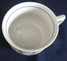 Lade das Bild in den Galerie-Viewer, KAFFEETASSE - Porzellan, Klassisch Style, Indisch Blau Strohblume Dekor
