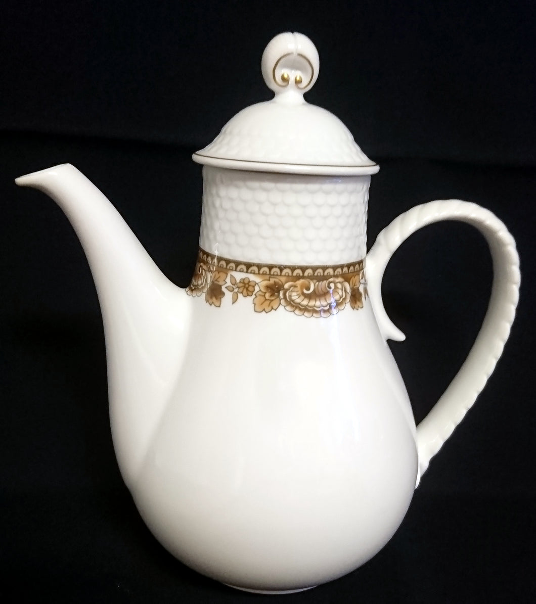 KAFFEEKANNE MIT DECKEL 