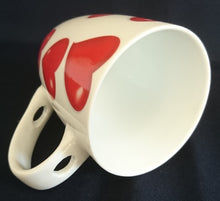 Lade das Bild in den Galerie-Viewer, KAFFEETASSE - Porzellan, Herz Valentinstag Liebes Motiv Dekor
