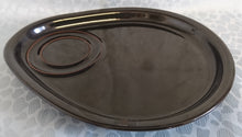 Lade das Bild in den Galerie-Viewer, SERVIERTABLETT - Keramik / Steingut, Eiförmig Oval, Einfärbiges Hellbraunes Dekor
