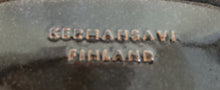 Lade das Bild in den Galerie-Viewer, SERVIERTABLETT - Keramik / Steingut, Oval, Einfärbiges Dunkelbraunes Dekor
