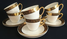 Lade das Bild in den Galerie-Viewer, 12 Teiliges KAFFEESERVICE - Porzellan, Goldrand Breit Abstrakt Geometrisch Pflanzen Flora Motiv Dekor
