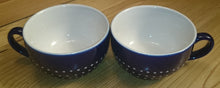 Lade das Bild in den Galerie-Viewer, 2er Set 2er KAFFEEGEDECKE - Keramik / Steingut, Punkte Kreise Dekor
