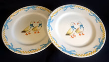 Lade das Bild in den Galerie-Viewer, 2er KAFFEEGEDECK &quot;Porcelain Collection&quot; - Porzellan, Ländliches Gänse Schleifen Motiv Dekor
