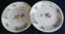 Lade das Bild in den Galerie-Viewer, 3er Set DESSERTTELLER - Porzellan, Unterschiedliches Abstraktes Blumen Motiv Goldrand Dekor (A+B+C)
