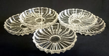 Lade das Bild in den Galerie-Viewer, 5er Set SALATSCHALEN - Hartglas, Geometrisch Ovales Linien Abstrakt Dekor
