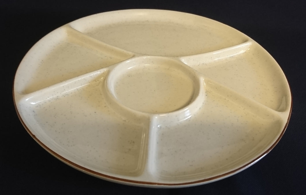 FONDUETELLER (6 Kammer) - Keramik / Steingut, Gesprenkelt Dekorrand oBE