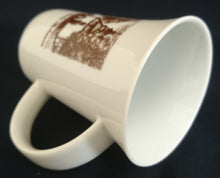 Lade das Bild in den Galerie-Viewer, KAFFEETASSE - Porzellan, Evangelische Kirche Ilbeshausen Grebenhain Vogelsbergkreis Motiv Dekor
