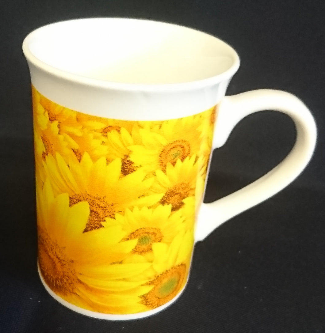 KAFFEETASSE - Porzellan, Sonnenblumen Motiv Dekor