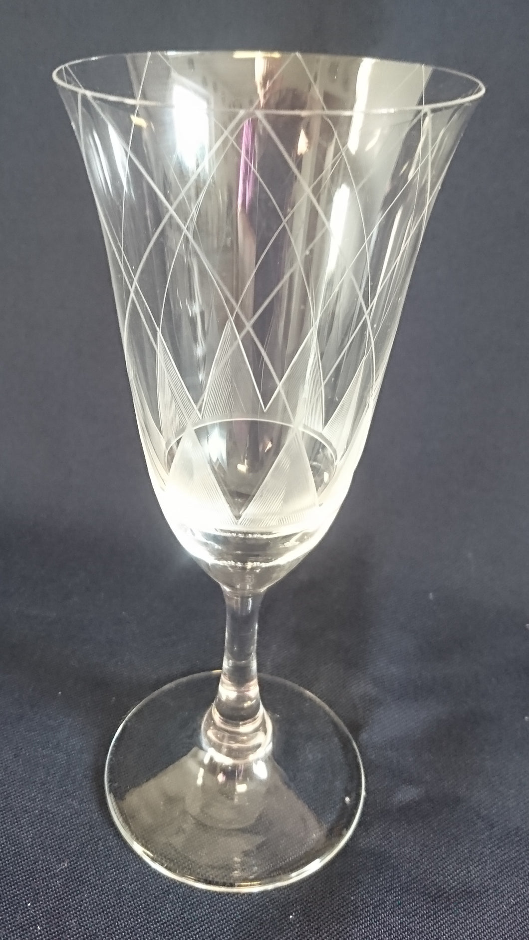 GETRÄNKEGLAS - Kristallglas, Geometrisches Dreieck Linien Mattiert Geschliffenes Dekor