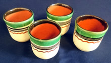 Lade das Bild in den Galerie-Viewer, TRINKBECHER - Keramik / Steingut, Abstraktes Dekor, Handbemalt
