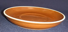 Lade das Bild in den Galerie-Viewer, 2er Set UNTERTASSEN - Porzellan, Klassisch Dekorrand
