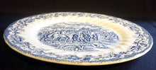 Lade das Bild in den Galerie-Viewer, 2er Set SPEISETELLER &quot;Country Life&quot; - Keramik / Steingut (Fine Staffordshire Ware), Englisches Landleben Scenen Motiv Dekor, Hand graviert
