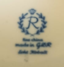 Lade das Bild in den Galerie-Viewer, KAFFEETASSE - Fine China Porzellan, Karo Relief Echt Kobalt Breite Linien Balken Motiv Dekor (BC)
