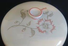 Lade das Bild in den Galerie-Viewer, BEILAGEN-TERRINE MIT DECKEL &quot;Winifred&quot; - Porzellan, Blumen / Linien Klassisch Dekor
