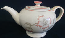 Lade das Bild in den Galerie-Viewer, 2er Set MILCHKÄNNCHEN &amp; ZUCKERDOSE MIT DECKEL - &quot;Winifred&quot; - Porzellan, Blumen / Linien Klassisch Dekor

