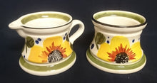 Lade das Bild in den Galerie-Viewer, 16 Teiliges KAFFEESERVICE &quot;Madeira&quot; - Keramik / Steingut, Sonnenblumen Blüten Pflanzen Motiv Randdekor, Handbemalt
