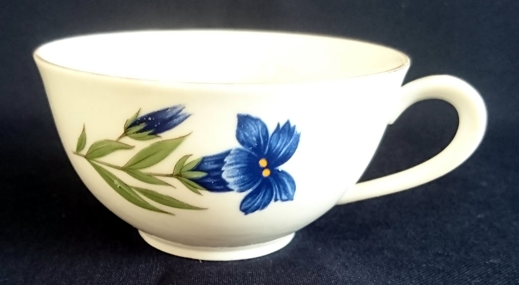TEETASSE - Porzellan, Enzian Blumenblüten Goldrand Dekor