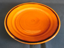 Lade das Bild in den Galerie-Viewer, DESSERTTELLER - Keramik / Steingut, Einfärbiges Linien Dekor
