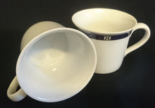 Lade das Bild in den Galerie-Viewer, 2er Set 2er KAFFEEGEDECKE &quot;Classica&quot; - Porzellan, Geometrischer X Kreuz Rand Dekor
