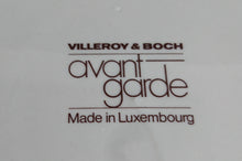 Lade das Bild in den Galerie-Viewer, 2er Set DESSERTTELLER &quot;Avantgarde&quot; - Keramik / Steingut, Modernes Kreise Streifen Dekor, Mittig Braun
