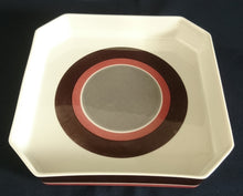 Lade das Bild in den Galerie-Viewer, SCHALE &quot;Avantgarde&quot; - Keramik / Steingut, Modernes Kreise Streifen Dekor, Mittig Grau
