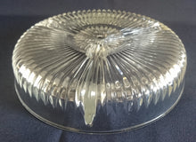 Lade das Bild in den Galerie-Viewer, GEBÄCKSCHALE - Hartglas, 3Kammer geteilt, Modern Linien Striche Balken Schliff Dekor
